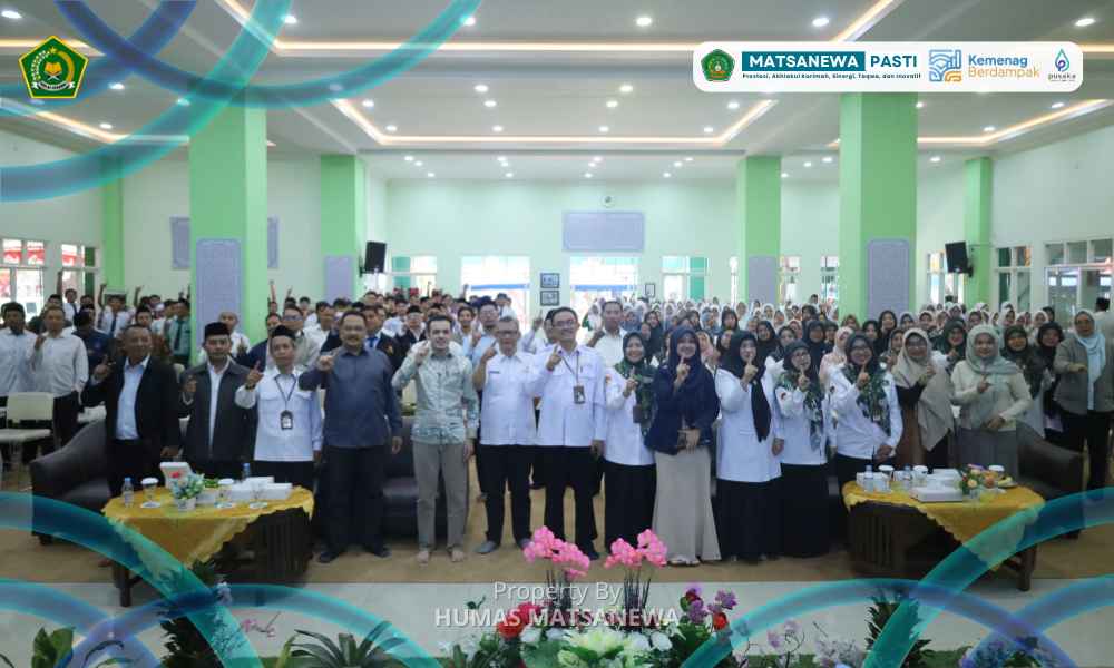 Penuh Antusias, Civitas Akademika MTsN 1 Kota Malang Gelorakan Edukasi Genre Bersama Komisi IX DPR RI dan BKKBN