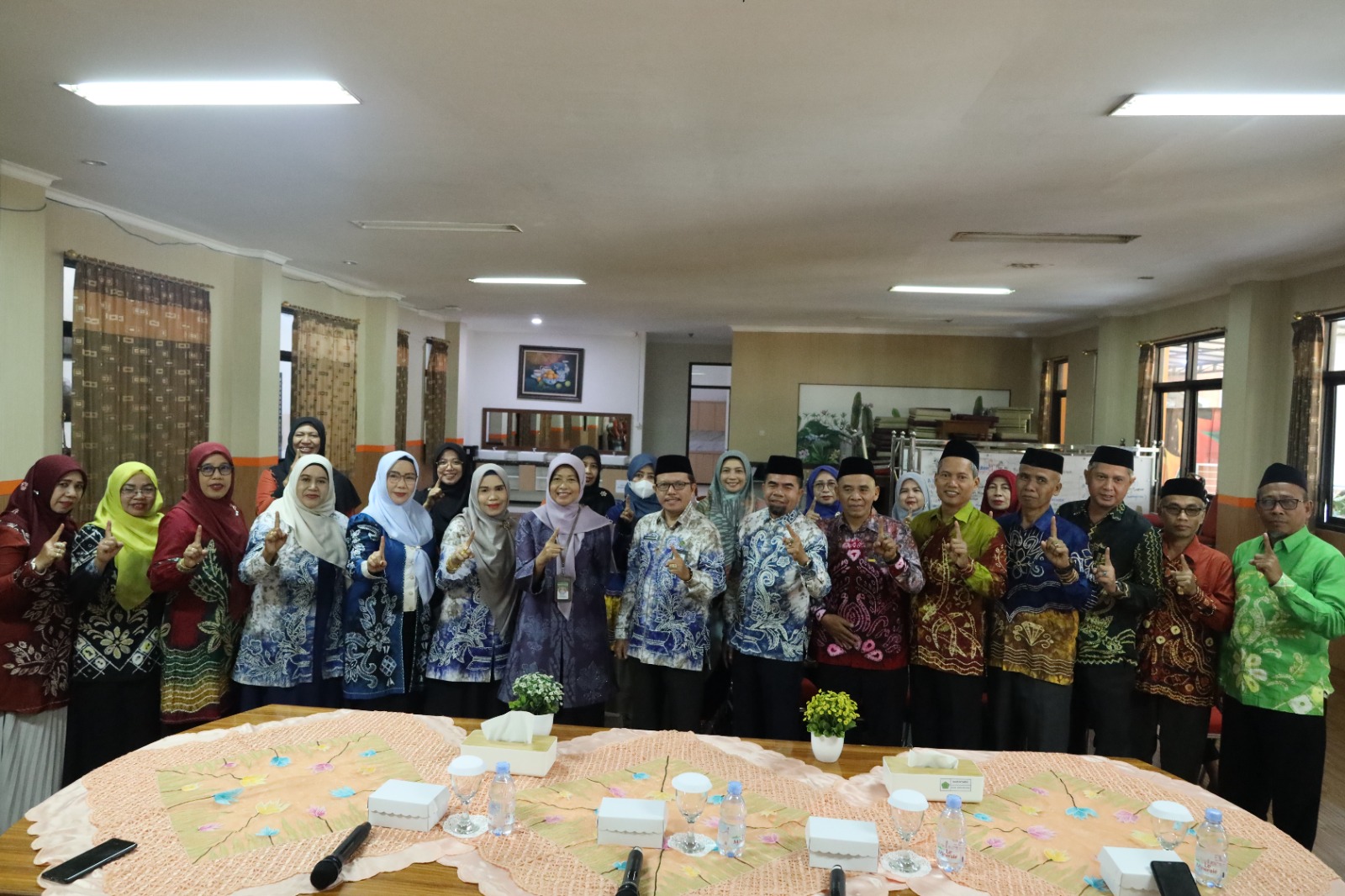 Perkuat Mutu Pendidikan Madrasah, Rombongan KKMTs Hulu Sungai Selatan Gelar Studi Pendidikan ke MTsN 1 Kota Malang