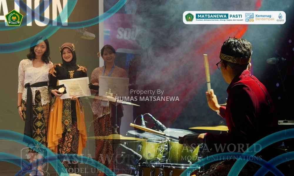 Bangga! Murid MTsN 1 Kota Malang Ukir Prestasi dan Tampil Memukau di AWMUN Bali