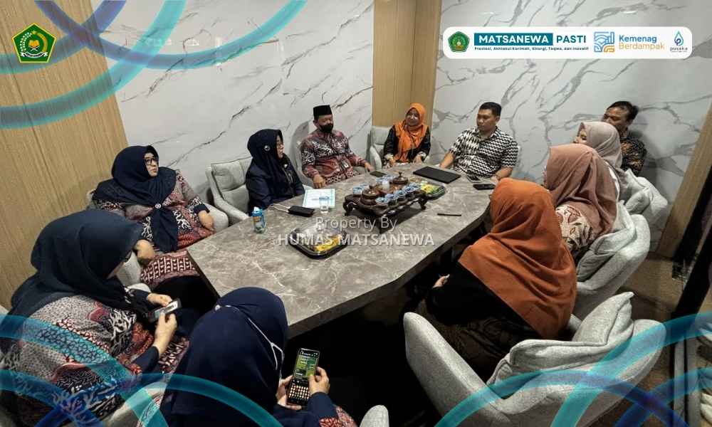 Penguatan Pembelajaran Berkelanjutan: Pengawas Kanwil Kemenag Jatim Supervisi Kurikulum Berbasis Cinta di MTsN 1 Kota Malang